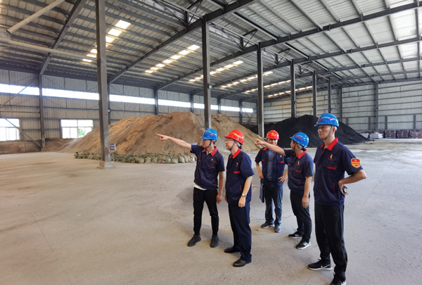 公司黨委書記調研建材業務 公司黨委書記調研建材業務